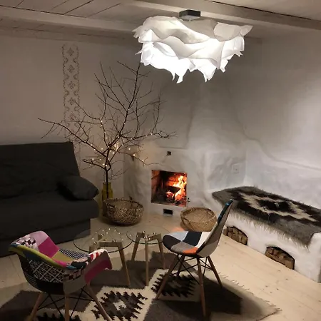 гуцульська хата