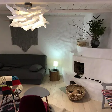 гуцульська хата Herberg *