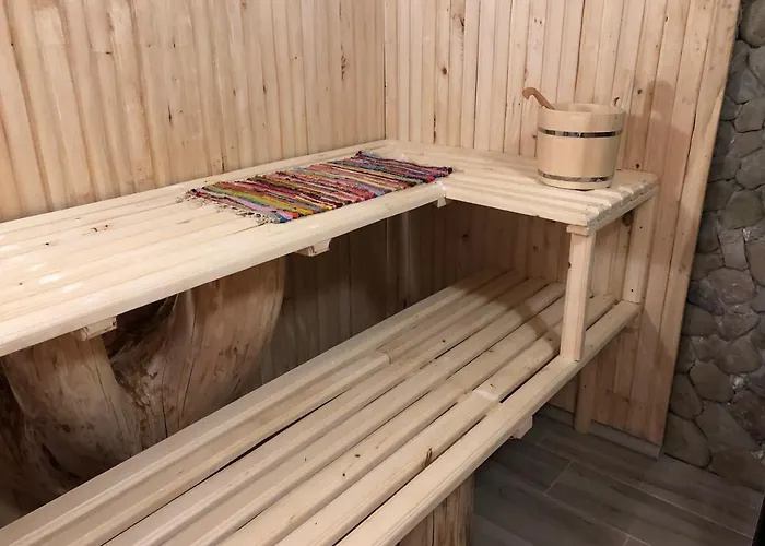 гуцульська хата * ヤシニャ
